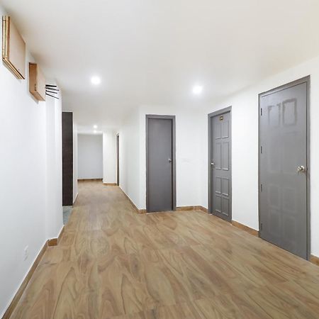 Townhouse Townhouse Clark Inn Патна Екстериор снимка