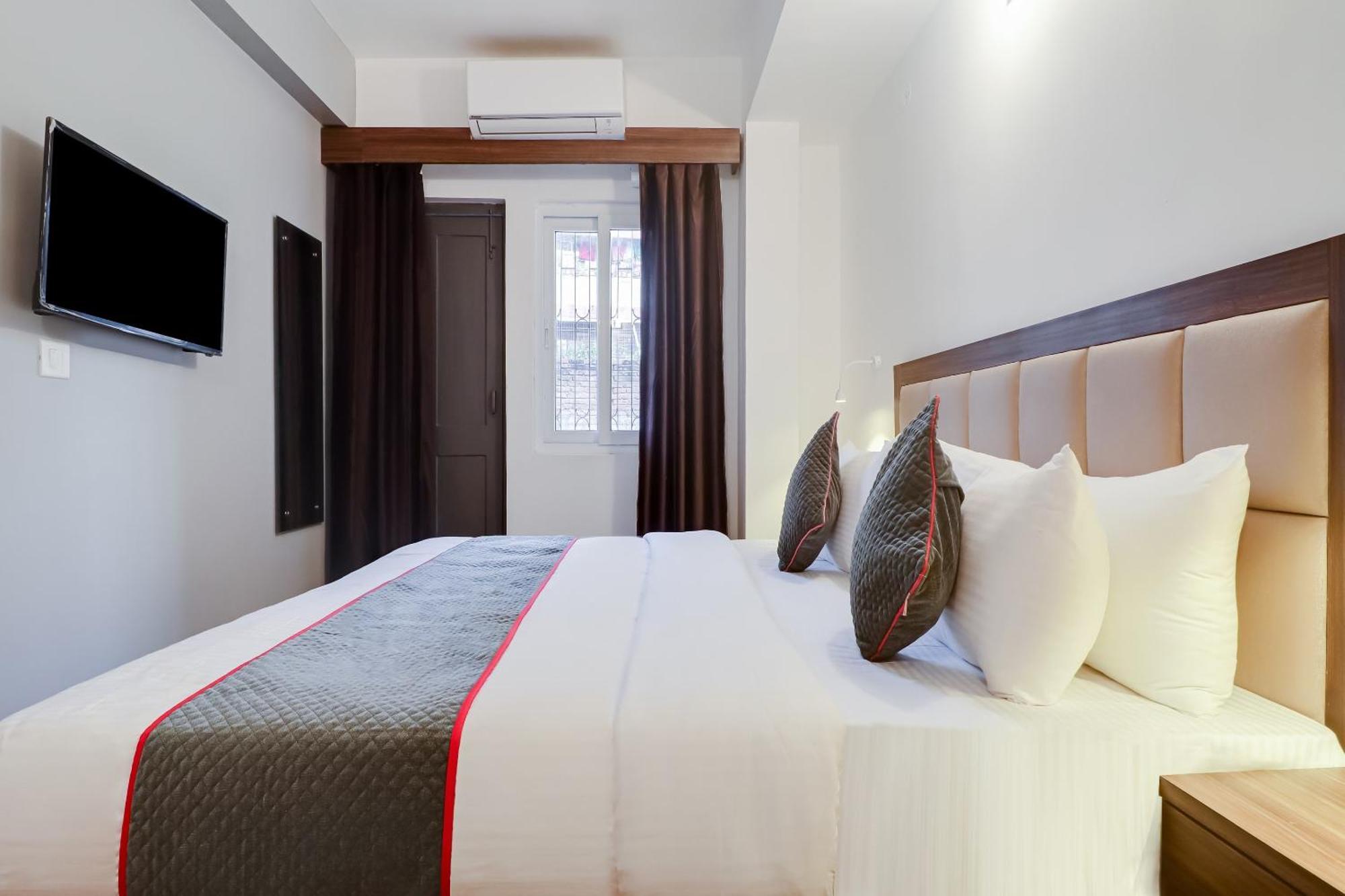 Townhouse Townhouse Clark Inn Патна Екстериор снимка