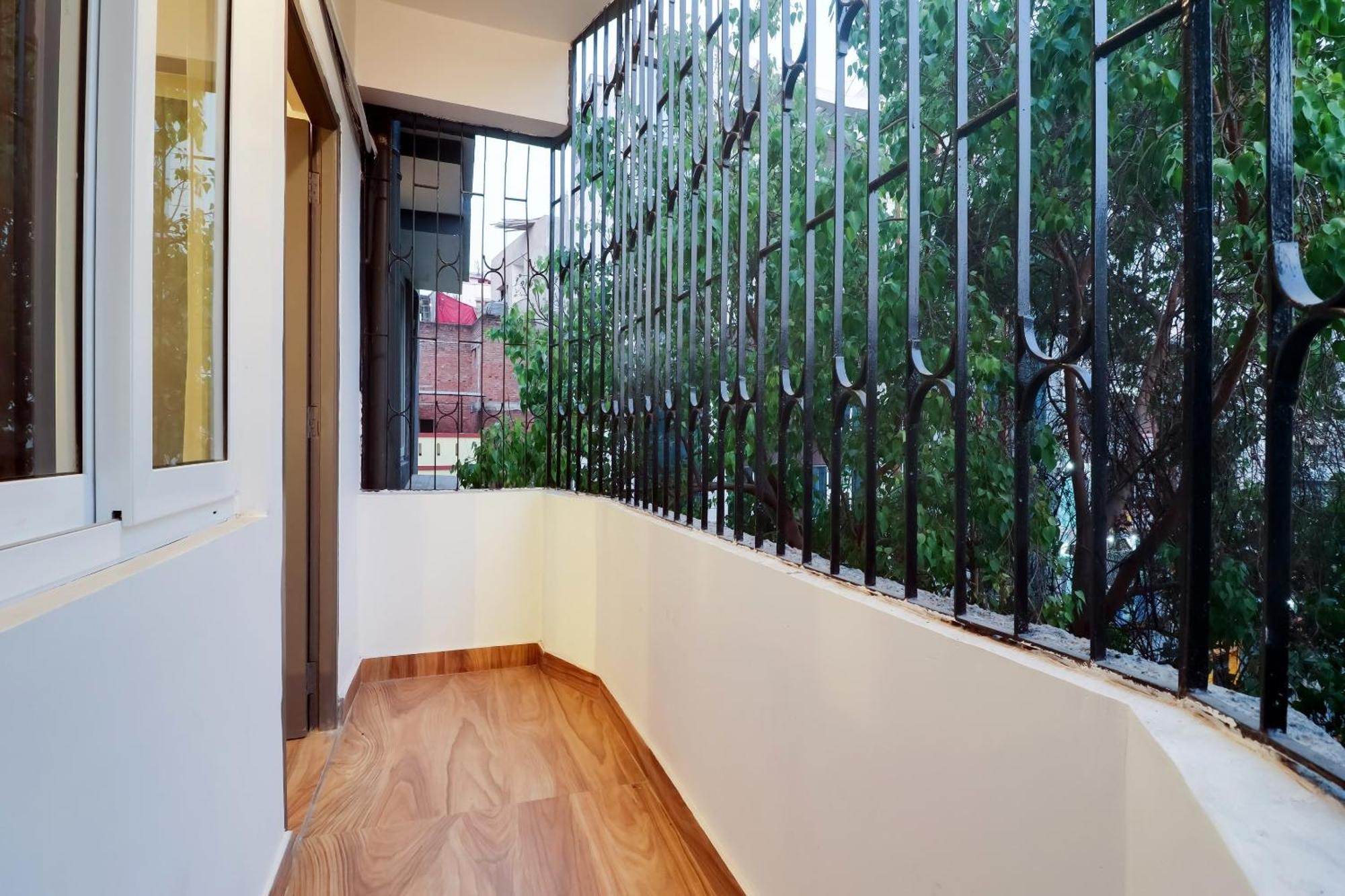Townhouse Townhouse Clark Inn Патна Екстериор снимка